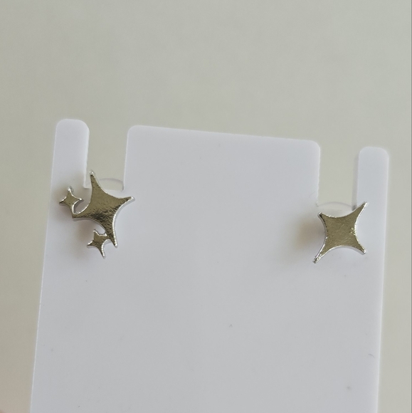 🌟 Starshine Earrings - Picture 4 of 8